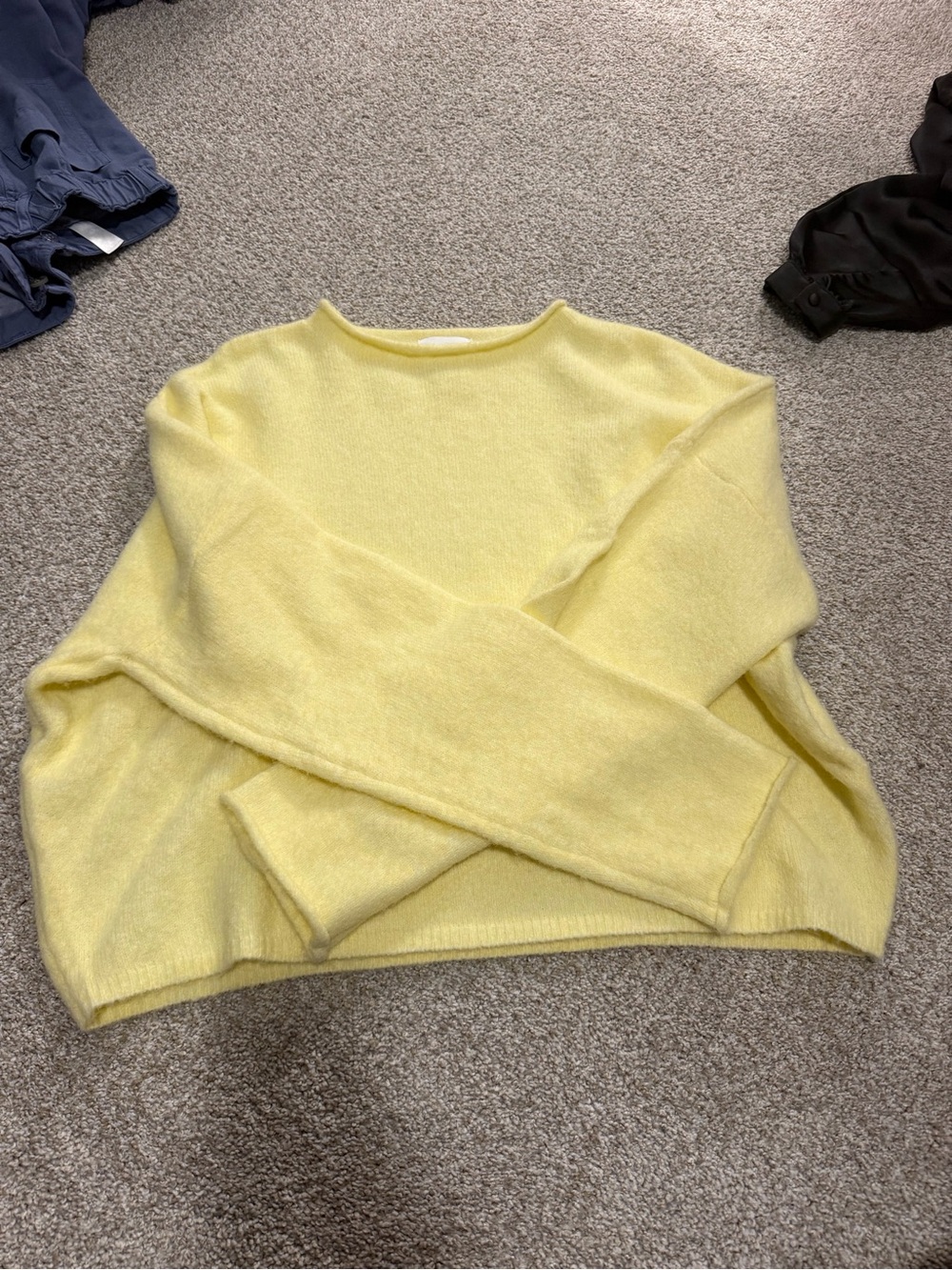 Light Yellow Crewneck Sweater - Soft Knit Women’s Pullover
